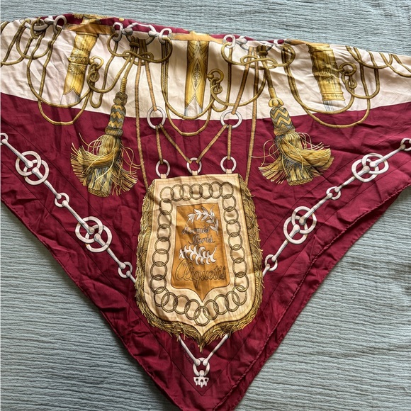 Hermes silk scarf - Picture 10 of 10